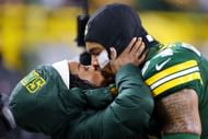 Biles and Owens at Kansas City Chiefs v Green Bay Packers